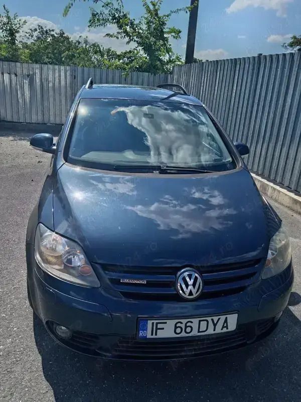 Utilizat 2008 VW Golf Plus Cross Monovolum | 2.700 EUR (Preț OK) - Imagine 1/4