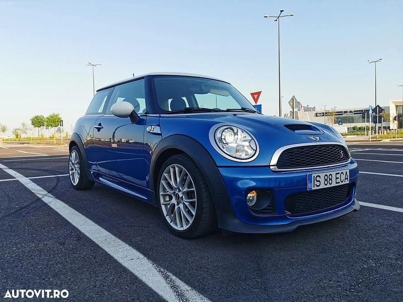 Culoarealbastru Utilizat 2013 Mini Cooper S Hatchback | 9.500 EUR - Imagine 1/4