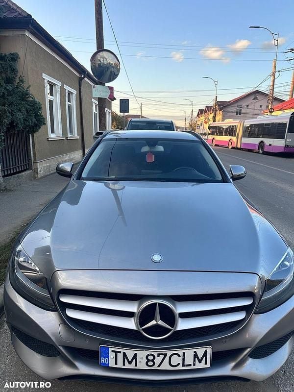 Culoaregri Utilizat 2015 Mercedes C200 Break | 11.500 EUR (Puțin scump) - Imagine 1/4