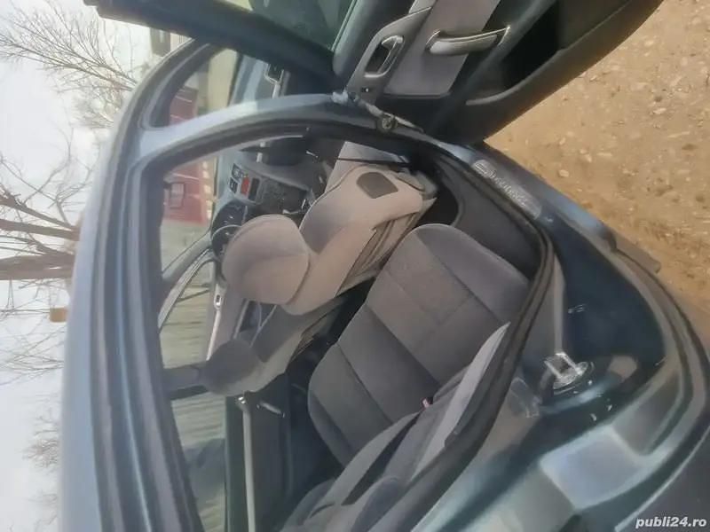 Second-hand Peugeot 407 109 CP (80 kW) 2005 Berlinǎ