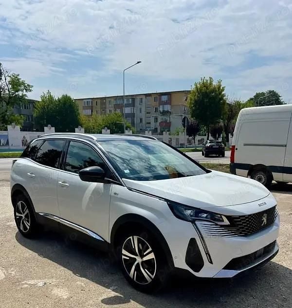 Alb Utilizat 2021 Peugeot 3008 GTi SUV | 15.999 EUR (Preț bun) - Imagine 1/4