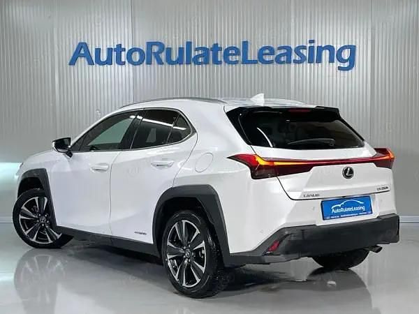 Second-hand Lexus UX 177 CP (130 kW) 2021 SUV