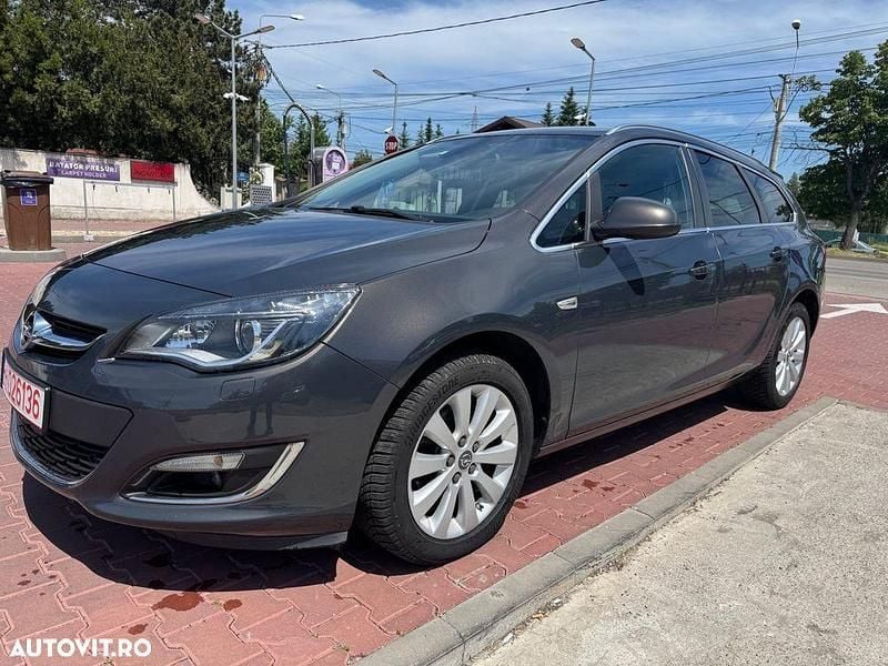 Culoaregri Utilizat 2015 Opel Astra Edition Break | 5.800 EUR (Preț OK) - Imagine 1/4
