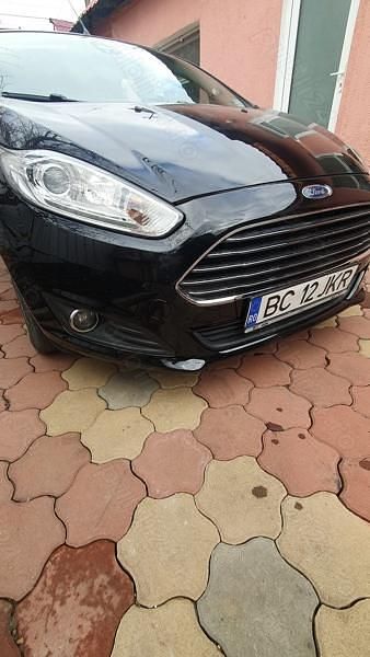 Utilizat 2014 Ford Fiesta Hatchback | 5.600 EUR (Puțin scump) - Imagine 1/4