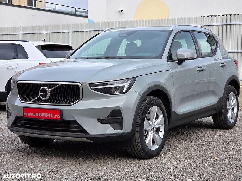 Nouă Volvo XC40 Core 163 CP (119 kW) 2025 Culoaregri SUV