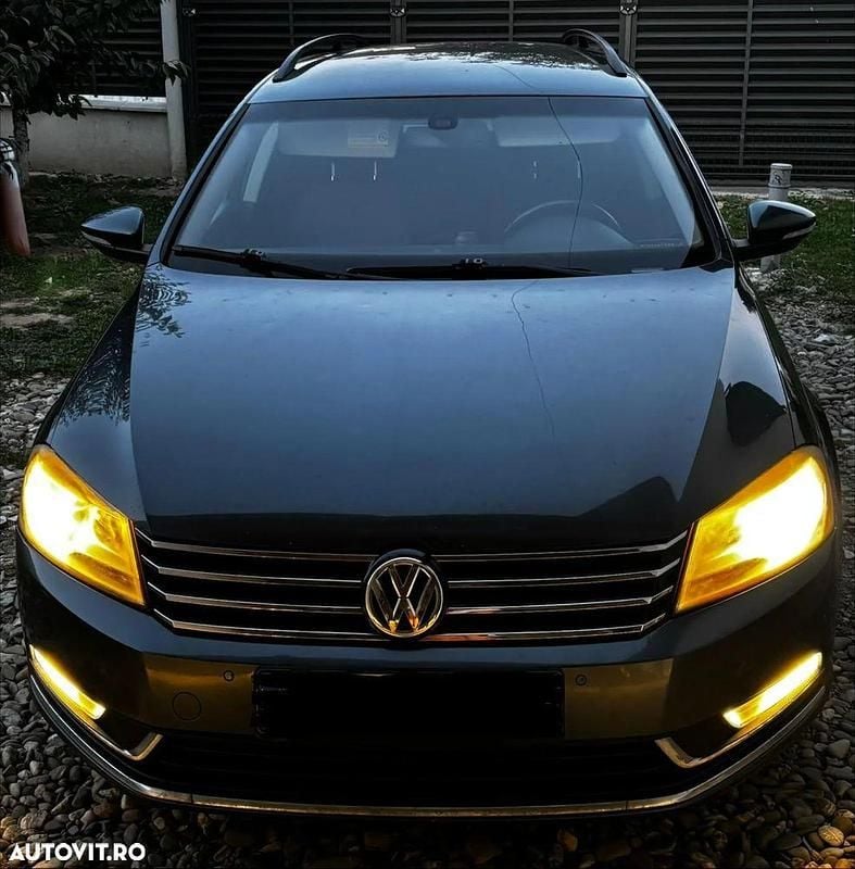 Culoaregri Utilizat 2012 VW Passat Comfortline Break | 4.300 EUR (Preț bun) - Imagine 1/4