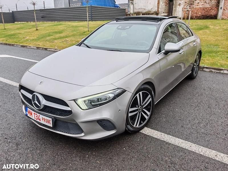 Culoaregri Utilizat 2020 Mercedes A180 Progressive Berlinǎ | 16.500 EUR (Preț bun) - Imagine 1/4