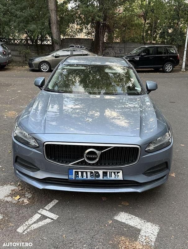 Culoarealbastru Utilizat 2017 Volvo V90 Kinetic Break | 11.600 EUR (Preț bun) - Imagine 1/4