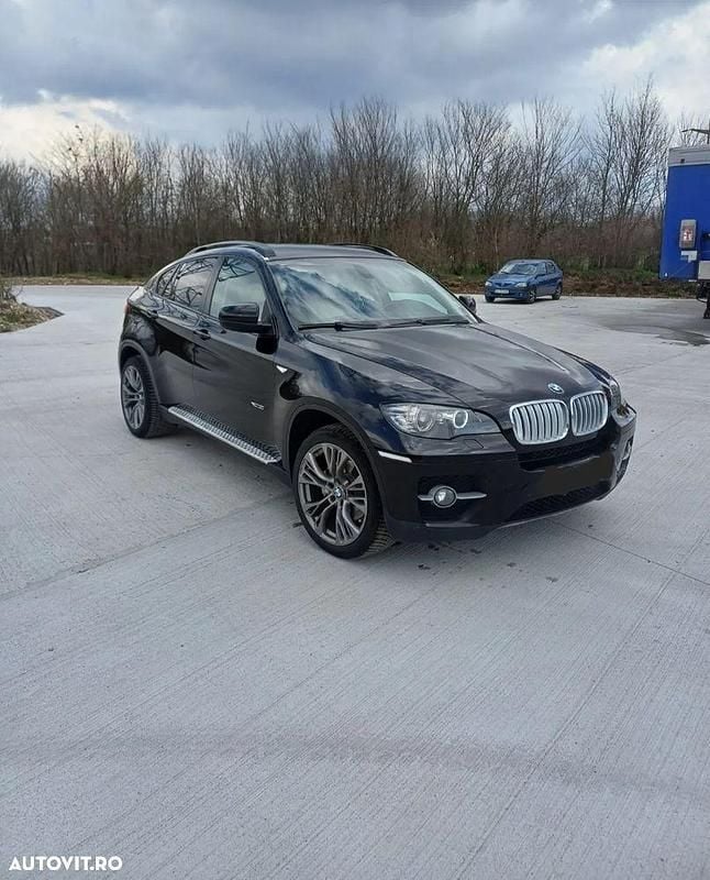 Negru Utilizat 2012 BMW X6 SUV | 13.450 EUR (Preț bun) - Imagine 1/4