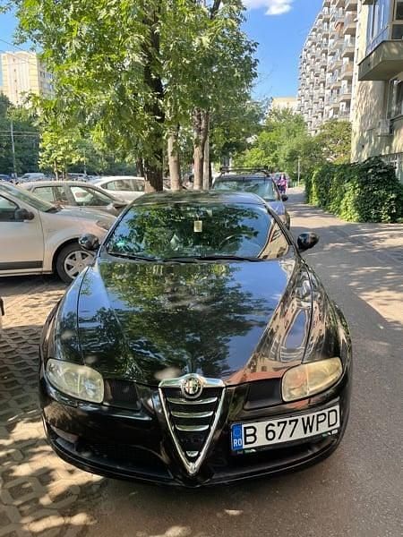Second-hand 2005 Alfa Romeo GT Coupe | 1.700 EUR - Imagine 1/4