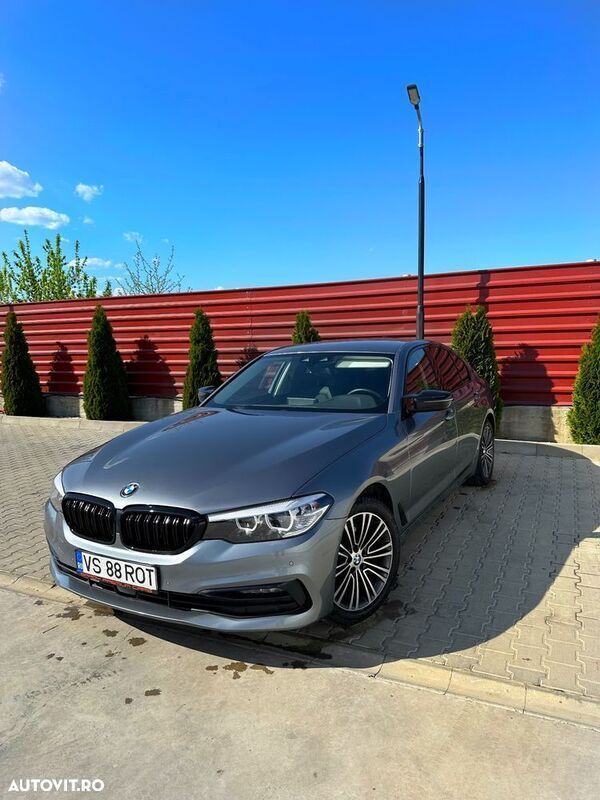 Gri Utilizat 2020 BMW 520 Sport Line Berlinǎ | 28.500 EUR (Puțin scump) - Imagine 1/4