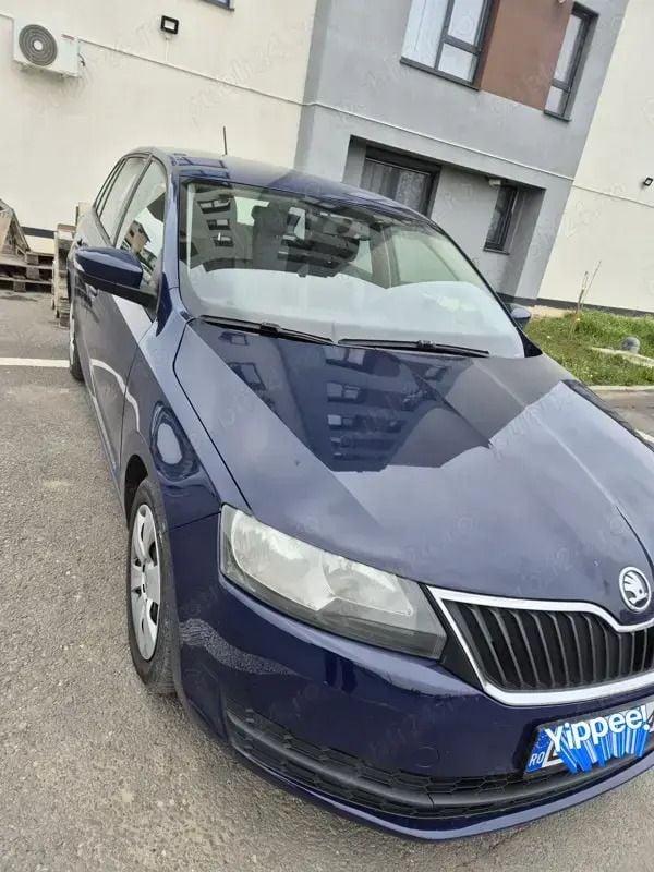 Albastru Utilizat 2016 Skoda Rapid Hatchback | 4.500 EUR (Preț OK) - Imagine 1/4