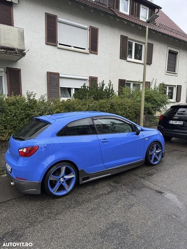 Culoarealbastru Utilizat 2009 Seat Ibiza Sport Hatchback | 3.450 EUR (Super Preț) - Imagine 1/4