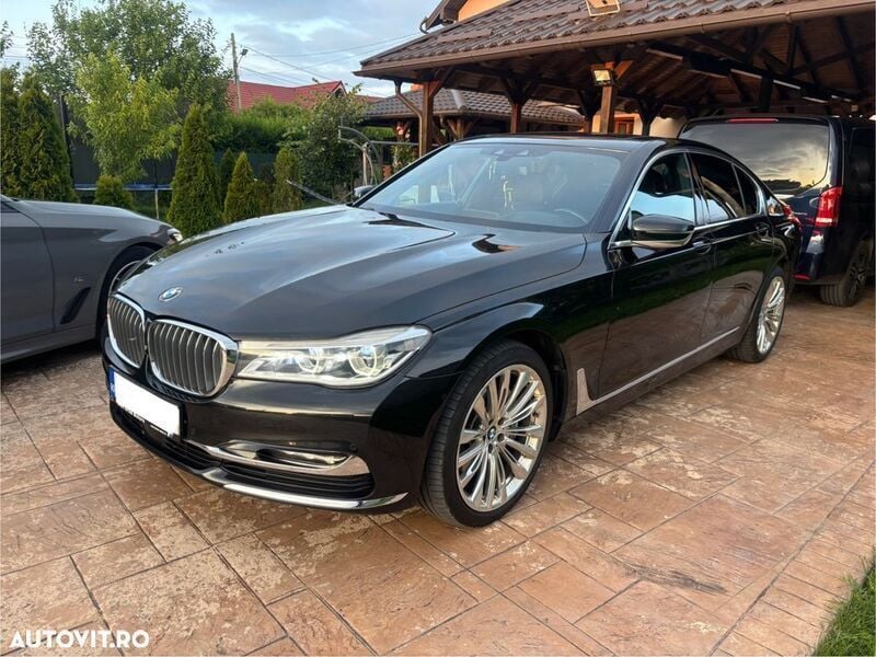 Negru Utilizat 2018 BMW 730 Comfort Edition Berlinǎ | 28.500 EUR (Preț bun) - Imagine 1/4