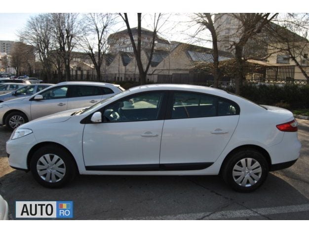 Second-hand Renault Fluence 80 kW (110 CP) 2012 Alb Berlinǎ