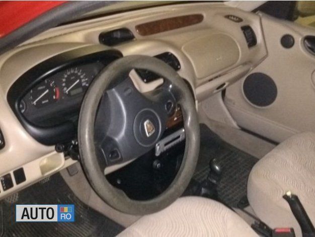 Second-hand Rover 25 105 CP (77 kW) 2000 Visiniu Hatchback