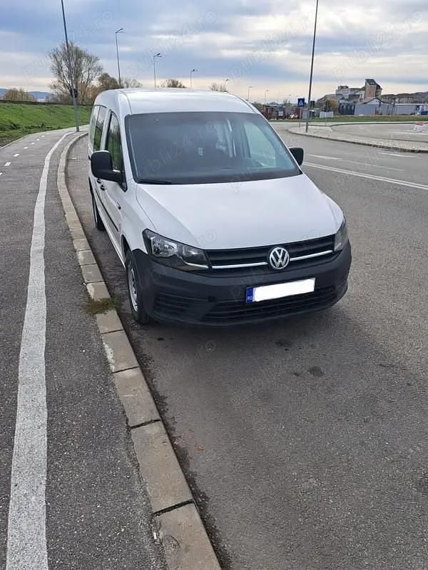 Utilizat 2018 VW Caddy Monovolum | 8.750 EUR (Preț bun) - Imagine 1/4