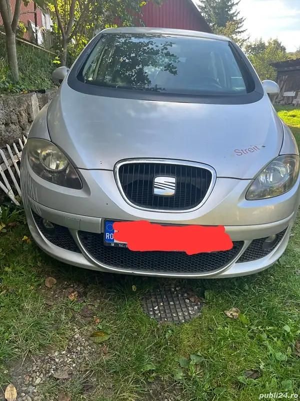 Utilizat 2005 Seat Altea Monovolum | 2.100 EUR (Preț OK) - Imagine 1/4
