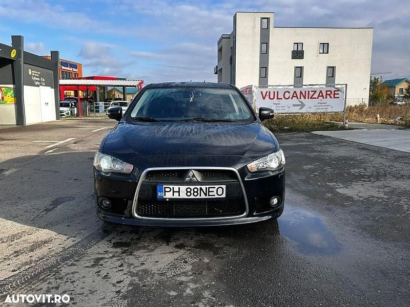Culoarenegru Utilizat 2014 Mitsubishi Lancer Intense Berlinǎ | 5.450 EUR - Imagine 1/4