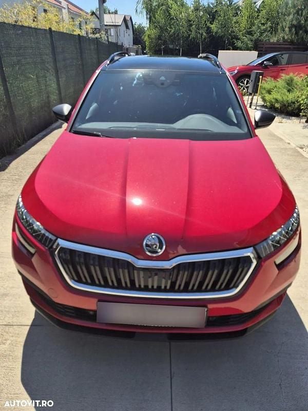 Second-hand Skoda Kamiq Style 150 CP (110 kW) 2023 Culoarerosu SUV