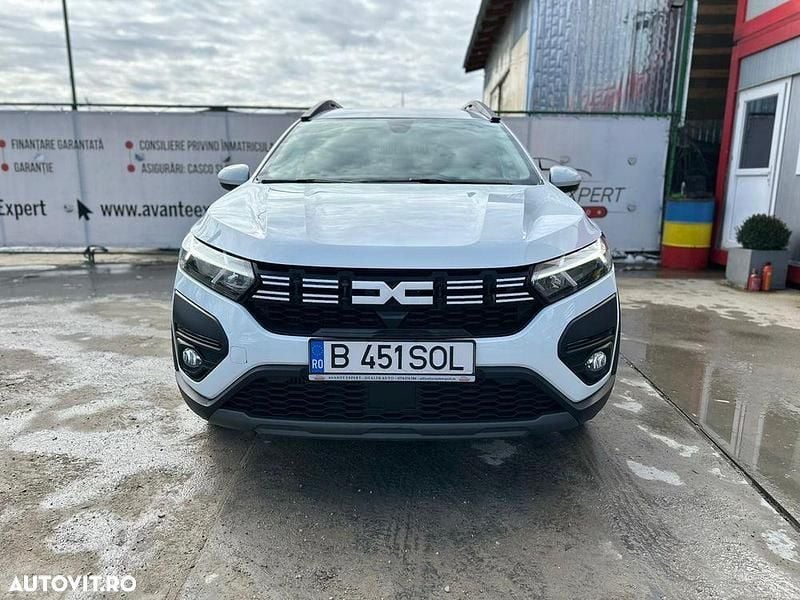 Second-hand Dacia Jogger 110 CP (80 kW) 2023 Culoarealb Monovolum