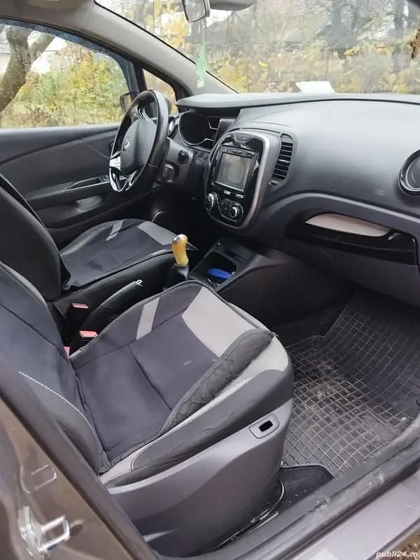 Second-hand Renault Captur 90 CP (66 kW) 2017 SUV