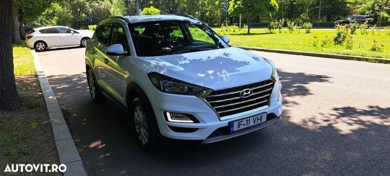 Alb Utilizat 2020 Hyundai Tucson Style SUV | 17.900 EUR (Preț bun) - Imagine 1/4