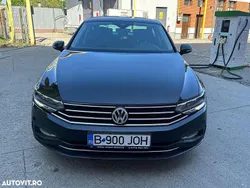 Culoarenegru Utilizat 2020 VW Passat Berlinǎ | 16.999 EUR (Preț bun)
