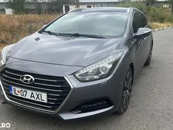 Culoarenegru Utilizat 2016 Hyundai i40 Break | 11.450 EUR