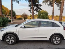 Alb Utilizat 2019 Kia Niro SUV | 16.500 EUR