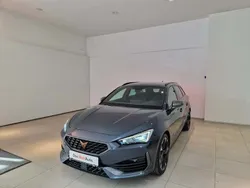 Gri inchis metalic Utilizat 2023 Cupra Leon | 28.980 EUR