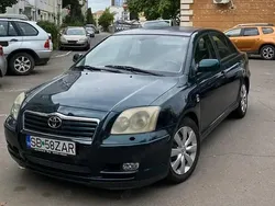 Culoareverde Utilizat 2003 Toyota Avensis Executive Berlinǎ | 1.500 EUR