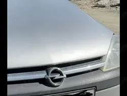 Gri Utilizat 2002 Opel Corsa Berlinǎ | 1.000 EUR (Preț bun)