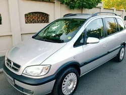 Argintiu Utilizat 2004 Opel Zafira Monovolum | 2.290 EUR