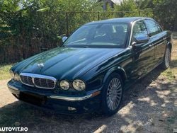 Culoareverde Utilizat 2005 Jaguar XJ Berlinǎ | 10.000 EUR