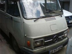 Utilizat 1971 Mercedes 200 Van | 2.490 EUR