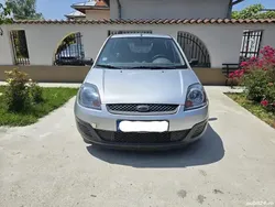 Utilizat 2009 Ford Fiesta Hatchback | 1.600 EUR (Super Preț)