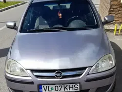 Gri Utilizat 2005 Opel Corsa Hatchback | 1.000 EUR