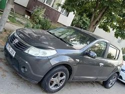 Utilizat 2010 Dacia Sandero Hatchback | 1.900 EUR (Preț OK)