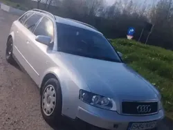 Utilizat 2002 Audi A4 Berlinǎ | 1.850 EUR (Preț OK)