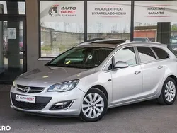 Gri Utilizat 2013 Opel Astra Cosmo Break | 3.990 EUR (Preț OK)