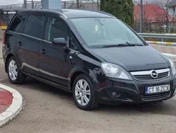 Utilizat 2013 Opel Zafira Monovolum | 3.800 EUR