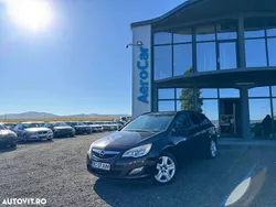 Culoarenegru Utilizat 2012 Opel Astra Enjoy Break | 3.990 EUR (Preț OK)