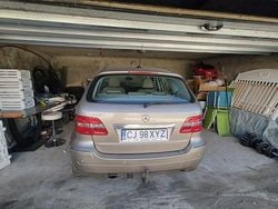 Culoarebej Utilizat 2007 Mercedes B200 Sport Edition Monovolum | 3.600 EUR (Preț OK)