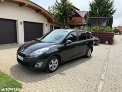 Negru Utilizat 2011 Renault Grand Scénic III Bose Edition Monovolum | 3.990 EUR (Scump)