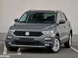 Gri Utilizat 2019 VW T-Roc Style SUV | 15.990 EUR (Preț bun)