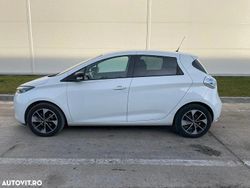 Alb Utilizat 2020 Renault Zoe Hatchback | 15.609 EUR (Preț OK)
