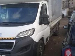Alb Utilizat 2016 Peugeot Boxer Van | 6.500 EUR