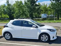 Alb Utilizat 2021 Toyota Yaris Hatchback | 12.000 EUR