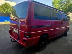 Rosu Utilizat 2004 VW Caravelle Monovolum | 8.150 EUR (Scump)